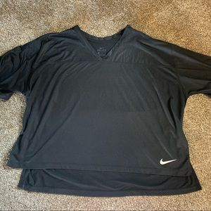 Black Nike crop jersey tee